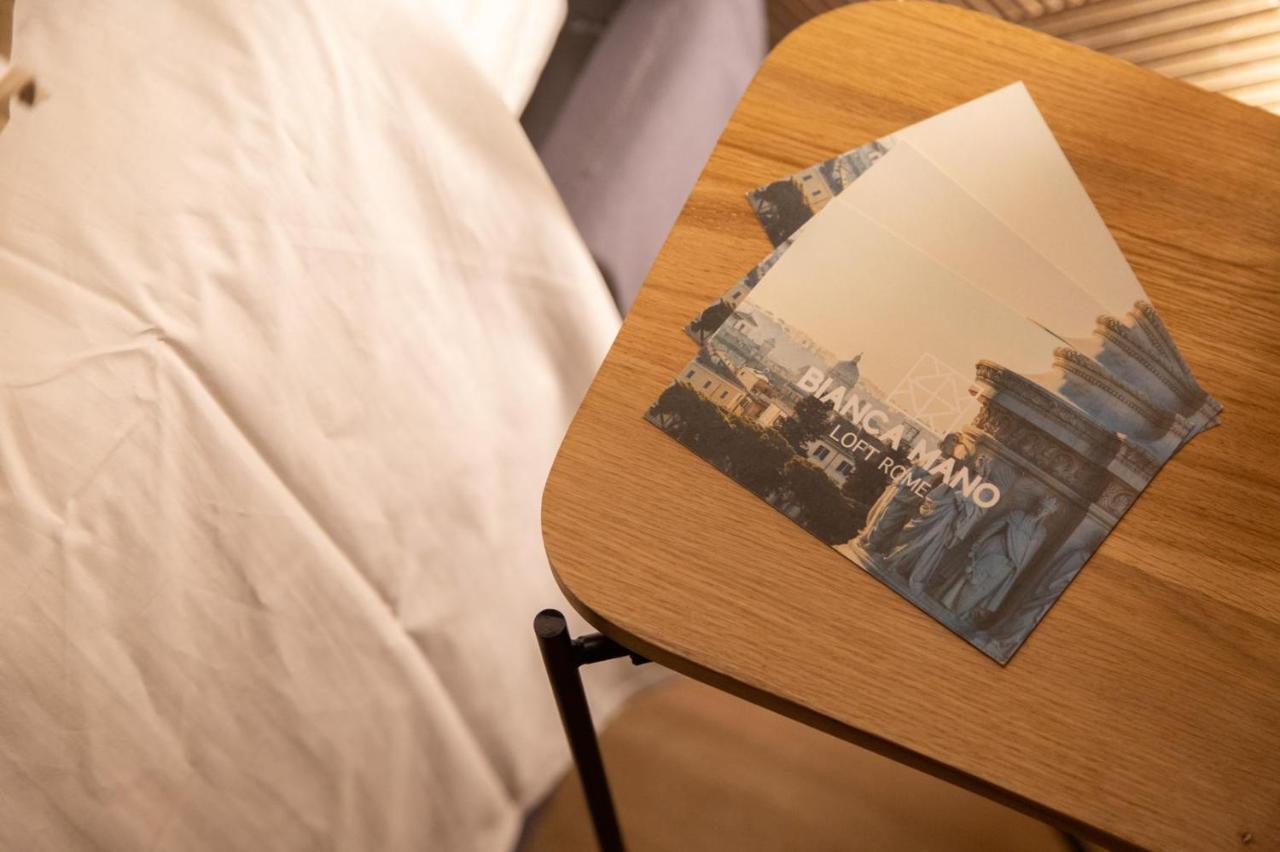 Loft Bianca Mano Apartment Rome Bagian luar foto